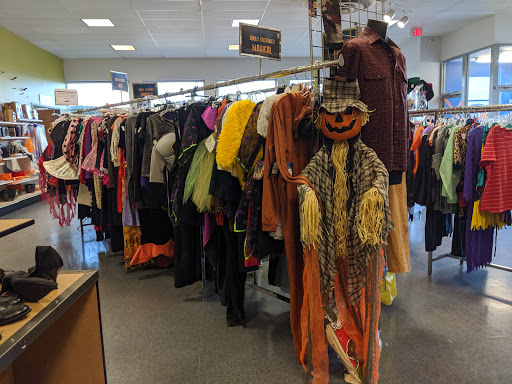 Thrift Store «Goodwill», reviews and photos, 4190 E Court St, Burton, MI 48509, USA