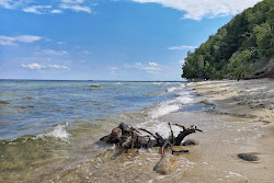 Photo de Redlowo wild Beach avec un rivage spacieux