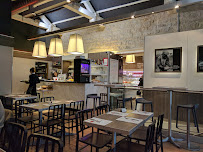 Atmosphère du Restaurant Boulangerie Eric Kayser - Bercy Village à Paris - n°16