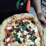 Photo n°1 de l'avis de Manuel. fait le 05/06/2023 à 01:27 sur le  Antica Pizzeria La Centenaria a Materdei à Naples