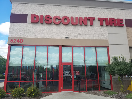 Tire Shop «Discount Tire Store - Ann Arbor, MI», reviews and photos, 5240 Jackson Rd, Ann Arbor, MI 48103, USA