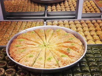 Urfalı Hacıbey Baklavaları DIYARBAKIR sur şubesi