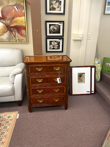 Consignment Shop «Gillette Furniture Consignment», reviews and photos, 734 Silas Deane Hwy, Wethersfield, CT 06109, USA