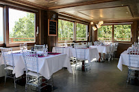 Atmosphère du Restaurant Les Terrasses du lac à Annecy - n°1