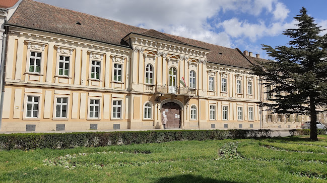 Székesfehérvári Szent Imre Gimnázium, Általános Iskola és Óvoda - Székesfehérvár