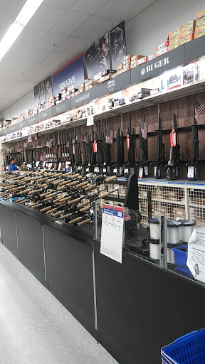 Sporting Goods Store «Academy Sports + Outdoors», reviews and photos, 1414 N Loop 336 W, Conroe, TX 77304, USA