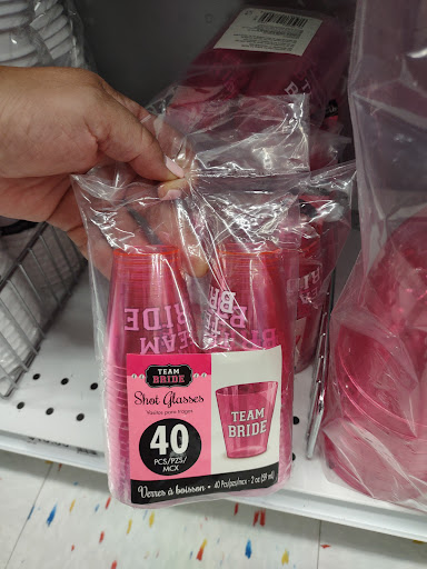 Party Store «Party City», reviews and photos