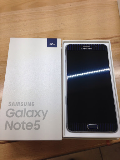 Cell Phone Store «CELLFIX - CELLPHONE REPAIR- TEMPLE TERRACE», reviews and photos, 8892 N 56th St, Temple Terrace, FL 33617, USA