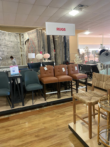 Department Store «HomeGoods», reviews and photos, 1444 E Golf Rd, Schaumburg, IL 60173, USA