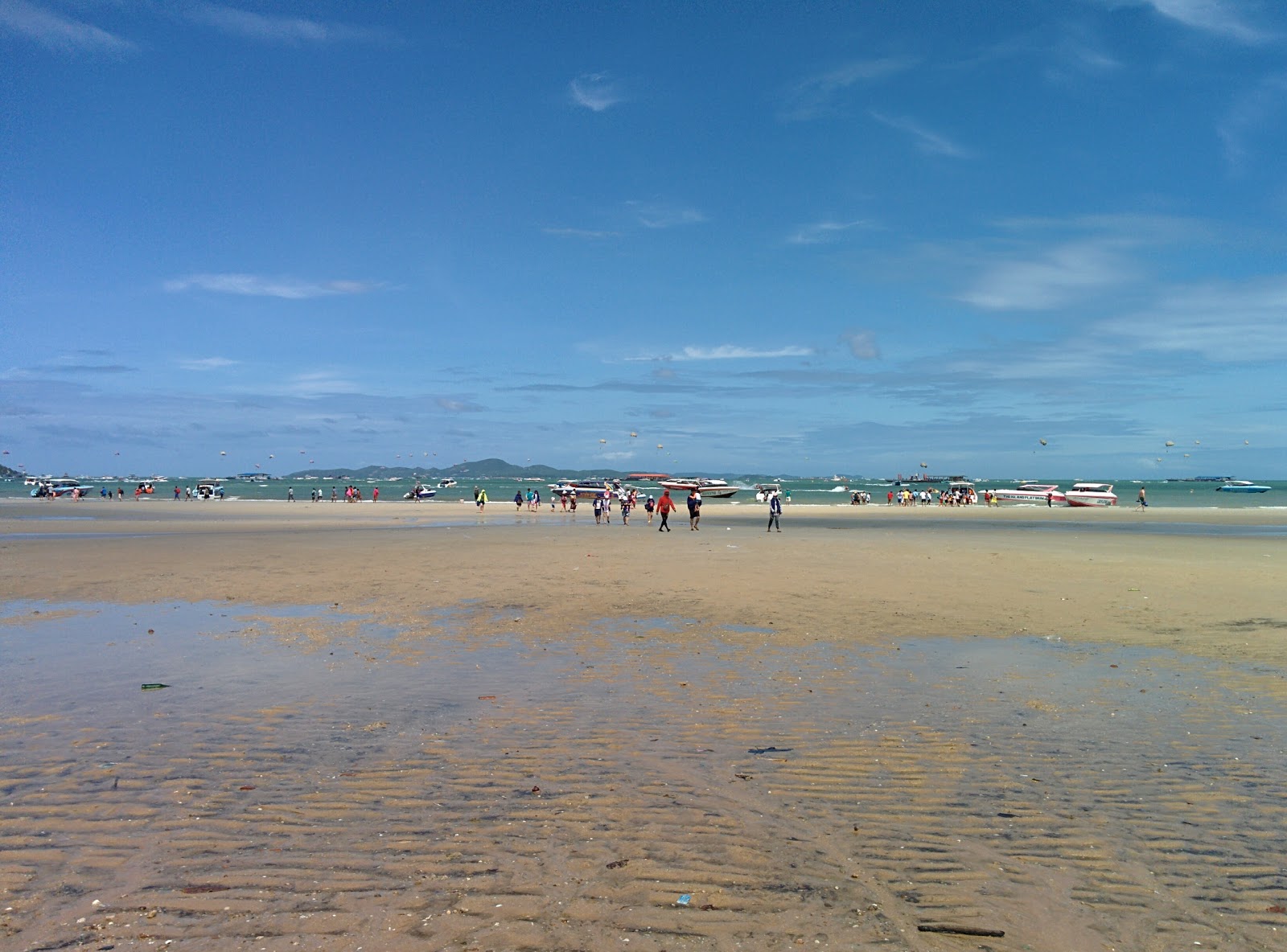 North Pattaya Beach photo #9