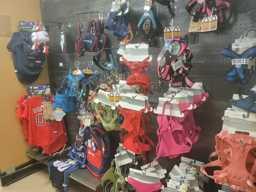 Pet Supply Store «Petco Animal Supplies», reviews and photos, 239 Newburyport Turnpike, Topsfield, MA 01983, USA