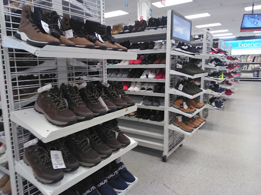 Clothing Store «Ross Dress for Less», reviews and photos, 1375 SE 17th St, Fort Lauderdale, FL 33316, USA