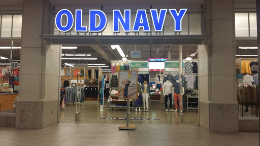 Shopping Mall «Broadway Mall», reviews and photos, 358 N Broadway, Hicksville, NY 11801, USA