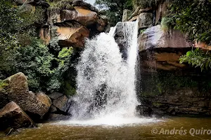 Cascada El Anillo image