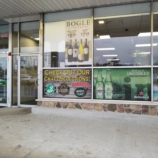 Liquor Store «Uncorked Wines and Spirits», reviews and photos, 9 Marshall Hill Rd, West Milford, NJ 07480, USA