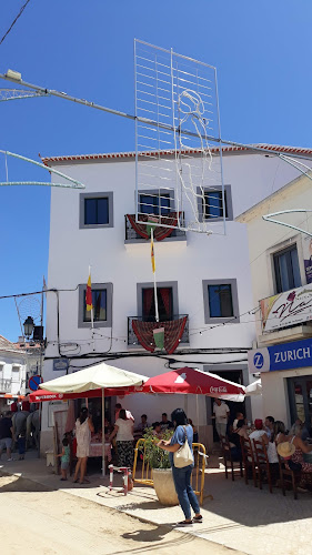 Opinii despre Sevilhanas Rocieras De Alcochete în Alcochete - Bar