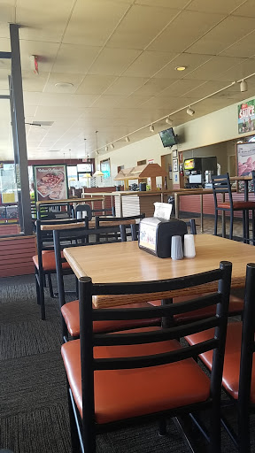 Pizza Restaurant «Round Table Pizza», reviews and photos, 37480 Fremont Blvd, Fremont, CA 94536, USA