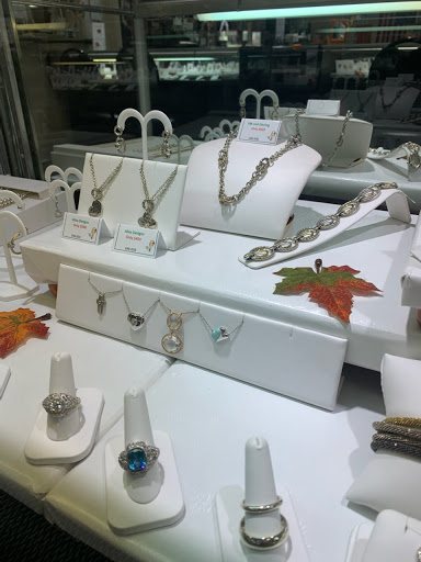 Jewelry Store «Pineforest Jewelry», reviews and photos, 1141 Uvalde Rd, Houston, TX 77015, USA