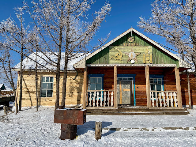 Gurvansaikhan by null