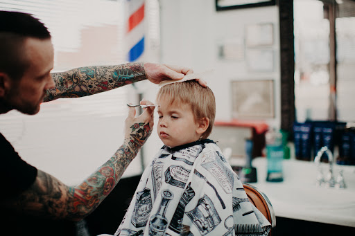 Barber Shop «Hansen & Co. Barber Shop», reviews and photos, 807 S Neil St, Champaign, IL 61820, USA
