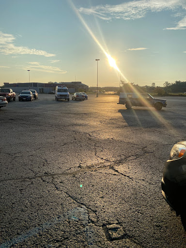 Home Improvement Store «Tractor Supply Co.», reviews and photos, 405 E Clifty Dr, Madison, IN 47250, USA