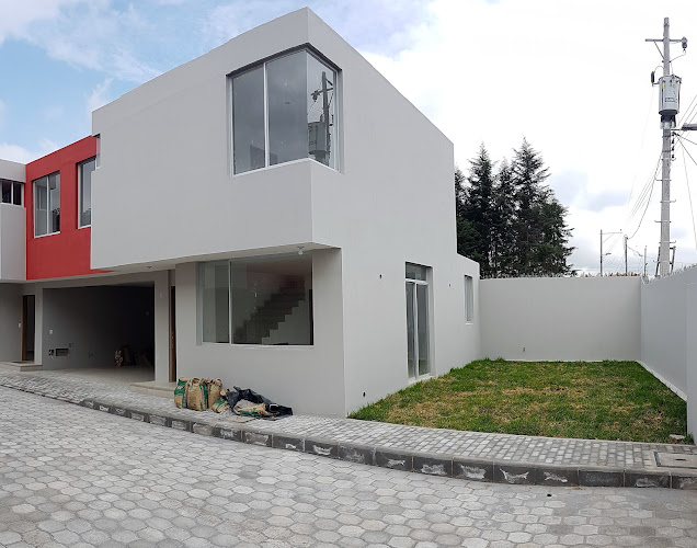 Opiniones de Savec y Asociados Constructora e Inmobiliaria en Quito - Agencia inmobiliaria