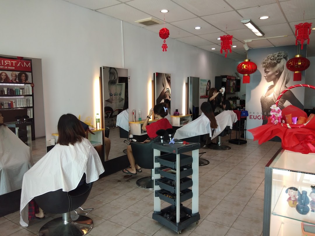 Summer Hair Saloon