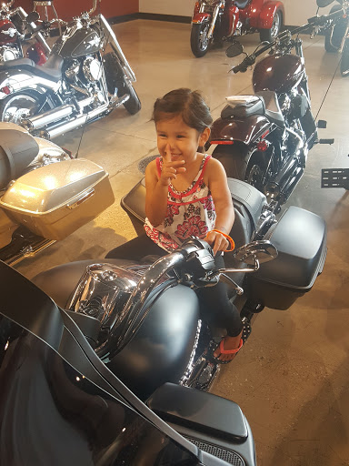 Harley-Davidson Dealer «Rubber City Harley-Davidson», reviews and photos, 1120 Main St, Cuyahoga Falls, OH 44221, USA