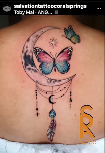 Explore ladies shoulder tattoo ideas, creative tattoo ideas in Coral Springs, available at Salvation Tattoo Lounge Coral Springs