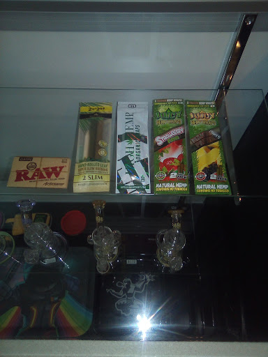 Vaporizer Store «Happy Clouds Vape Shop», reviews and photos, 1818 Hiram Douglasville Hwy, Hiram, GA 30141, USA