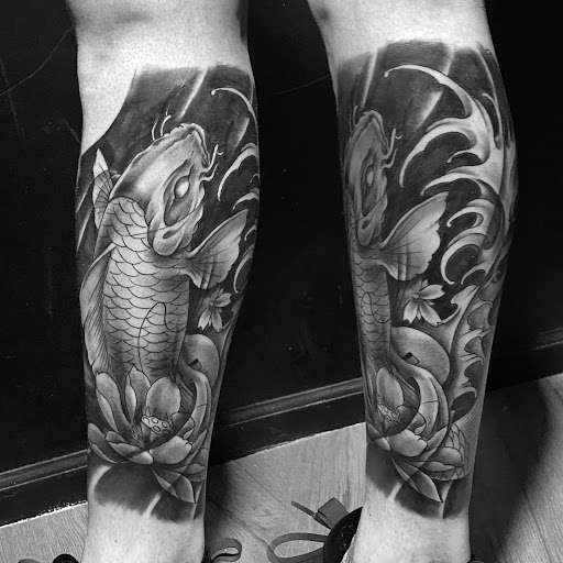 Explore knuckle tattoo ideas for men, creative tattoo ideas in Pittsburgh, available at Human Canvas Tattoo & Piercing Pgh