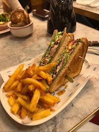 Club sandwich du Restaurant français Brasserie Dubillot à Paris - n°6