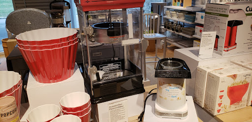 Furniture Store «Crate and Barrel», reviews and photos, 630 Commons Way, Bridgewater, NJ 08807, USA