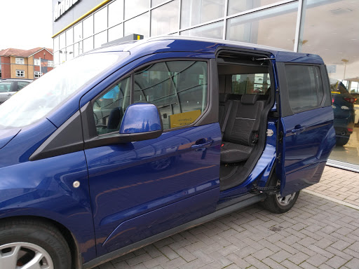 9 seater vans for rent York