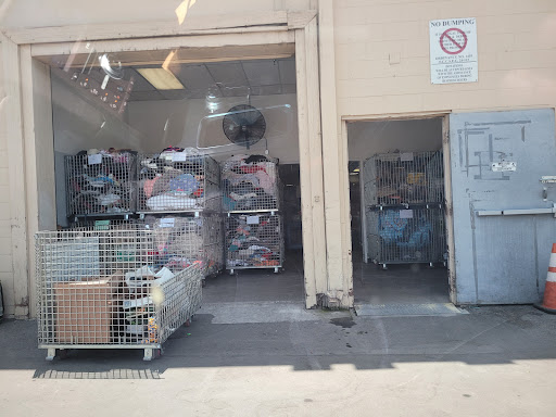 Thrift Store «Goodwill - Rialto», reviews and photos, 231 E Baseline Rd, Rialto, CA 92376, USA