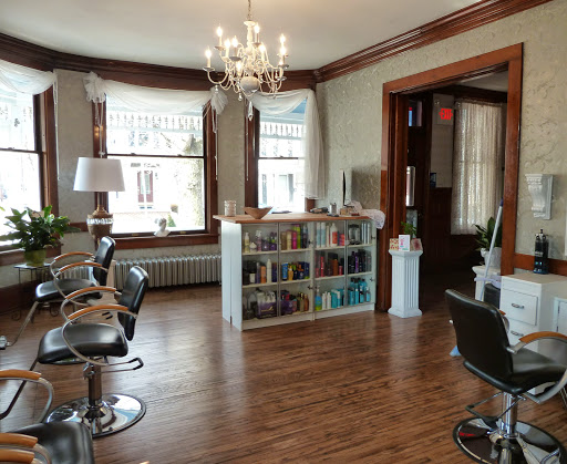 Beauty Salon «Daydreams Salon & Spa», reviews and photos, 57 S 2nd St, Newport, PA 17074, USA