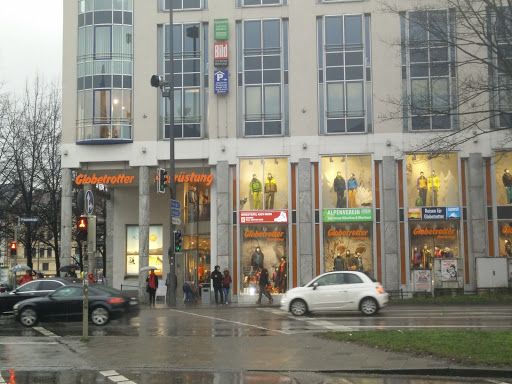 Stores to buy women's down jackets Munich