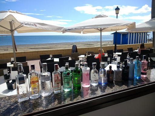 Información y opiniones sobre Susi GastroTapas Beach House de San Luis De Sabinillas