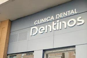 Clínica Dental Dentinos - Teatinos | Málaga image