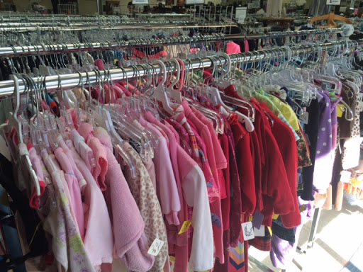 Thrift Store «St. Vincent De Paul (SVDP) Thrift Store», reviews and photos, 2406 El Camino Real, Redwood City, CA 94063, USA