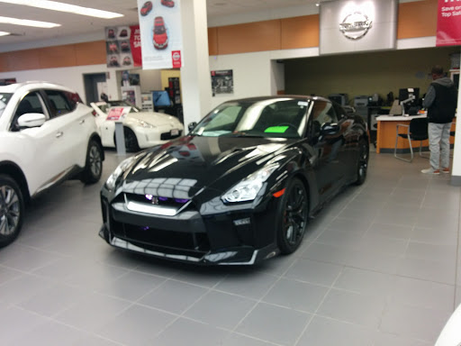 Nissan Dealer «Eden Prairie Nissan», reviews and photos, 12790 Plaza Dr, Eden Prairie, MN 55344, USA