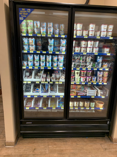 Convenience Store «Royal Farms», reviews and photos, 105 S Stewart Ave, Ridley Park, PA 19078, USA