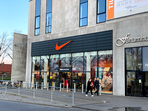 Stores Buy Nike Ski Masks Copenhagen Near Me