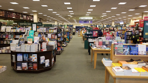 Book Store «Barnes & Noble», reviews and photos, 300 Neshaminy Mall, Bensalem, PA 19020, USA