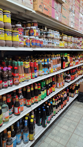 Asian Grocery Store «Asian Supermarket», reviews and photos, 733 E Archwood Ave, Akron, OH 44306, USA