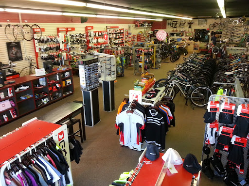 Bicycle Repair Shop «Cycletherapy Bicycles», reviews and photos, 3545 Elizabeth Lake Rd, Waterford Twp, MI 48328, USA