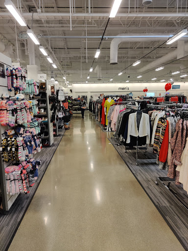 Department Store «Fashion Outlets of Chicago Nordstrom Rack», reviews and photos, 5220 Fashion Outlets Way #2325, Rosemont, IL 60018, USA