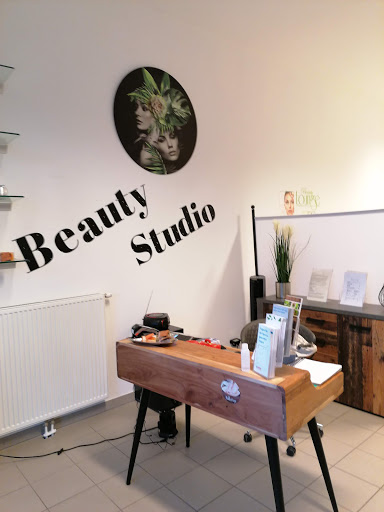 HAARSTUDIO Renate Luif In Sollenau