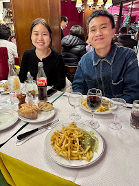 Plats et boissons du Restaurant de grillades à la française Le Relais de l'Entrecôte à Paris - n°15