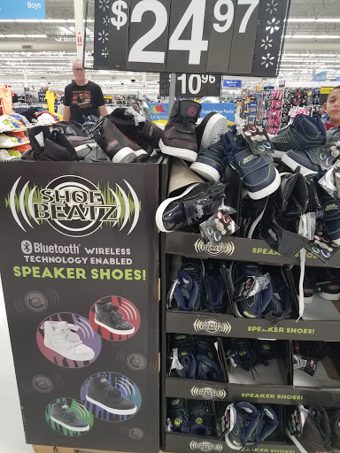 Department Store «Walmart Supercenter», reviews and photos, 23500 NE Sandy Blvd, Wood Village, OR 97060, USA